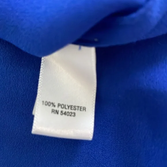 Banana Republic Drapey V-Neck Blouse - Picture 5 of 5